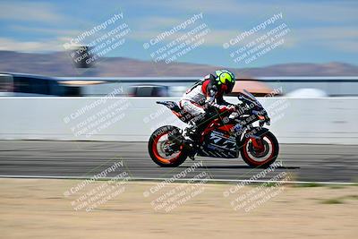 media/Mar-25-2024-Moto Forza (Mon) [[8d4319bd68]]/2-Advanced Group/Session 4 Front Straight Speed Pans/